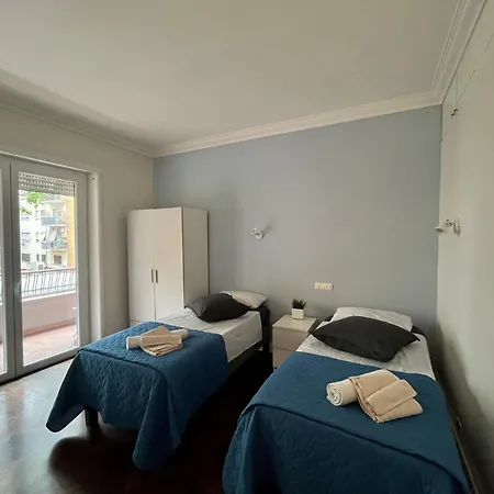 Vatican Family House 2 Baths & 3 Rooms-2